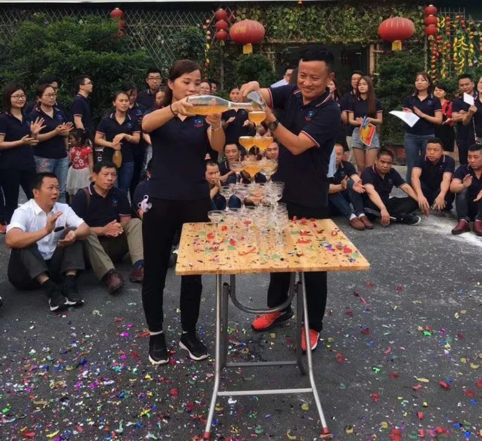 騰龍?jiān)?0周年12.webp.jpg 騰龍?jiān)?0周年12.webp.jpg